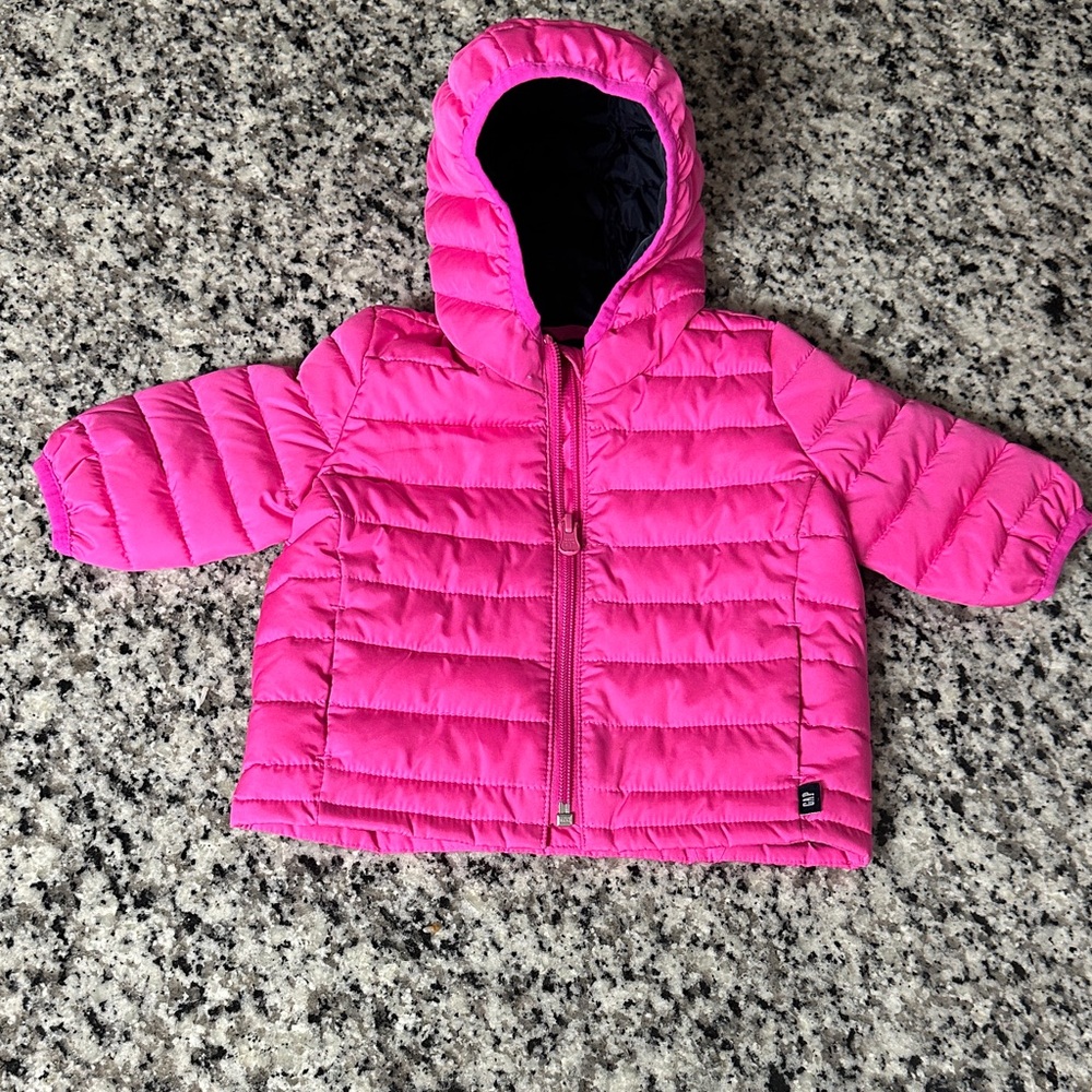 GAP Pink  Hooded Puffer Jacket size 0-6 months